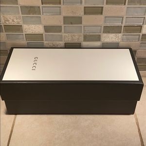 Gucci box (from thong sandals) in good condition